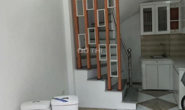 Bán gấp nhà mặt phố Bùi Xương Trạch 70m2 5T MT 4.5m chỉ 8.3 tỷ. LH 0979607423