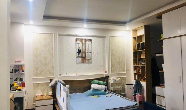 Giáp Nhất 55m2 6T MT 5.5m ô tô kinh doanh thang máy 10 tỷ 5 hơn 0915528313