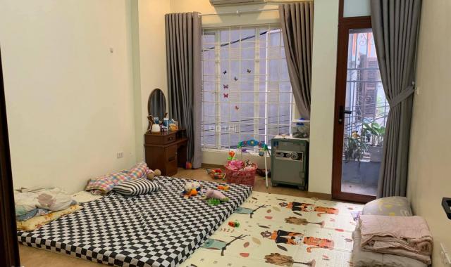 Cách ô tô 10m, ngõ thông, nhà mới, Thanh Nhàn, 31m2, 4T, 3.5 tỷ, LH 0942623523