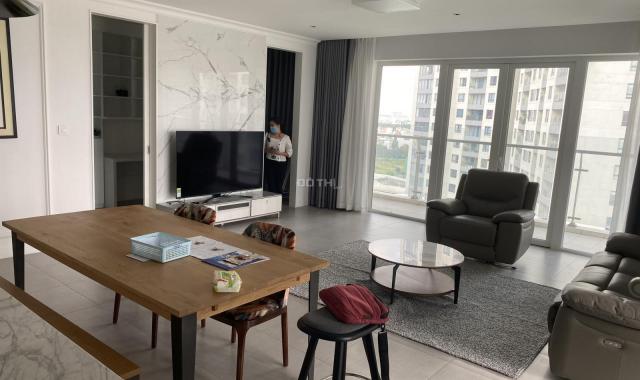 Bán căn hộ 3 phòng ngủ view sông tòa Brilliant Đảo Kim Cương DT 183m2, giá 15.5 tỷ. LH 0942984790