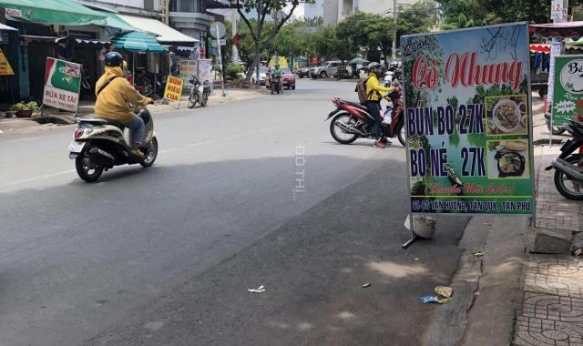 Mặt bằng lớn 100m2, mặt tiền đường lớn đông đúc, gần chợ Tân Hương, AEON Mall