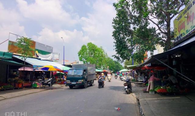 Gia đình Hương cần bán gấp miếng đất thổ cư, ngay khu công nghiệp Nhật - Hàn Bình Dương, sổ hồng