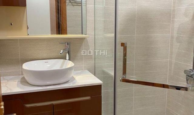 Chỉ 2 tỷ 8 có căn hộ 3 PN - 2 WC 100m2, căn góc 2 mặt thoáng trung tâm Thanh Xuân, LH Hải