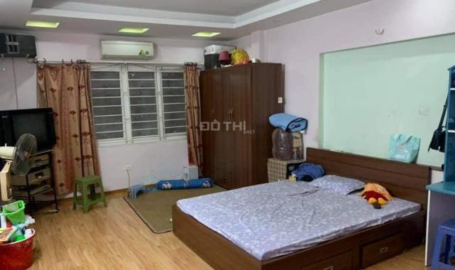 Trung tâm Thanh Xuân, nhà đẹp ở ngay, tiện ích đầy đủ, 40m2, 5 tầng, giá 3.2 tỷ