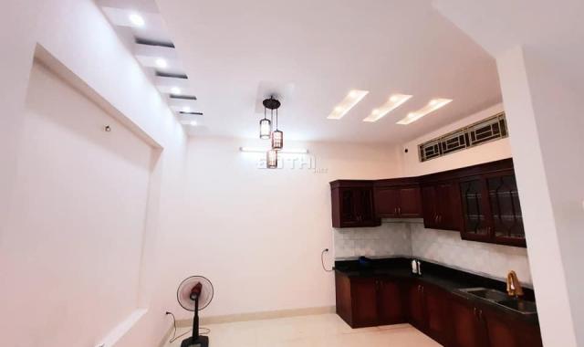 Bán nhà hơn 50m2 thiết kế hiện đại, nội thất xịn, ngay sát Royal City, chỉ 77 triệu/m2