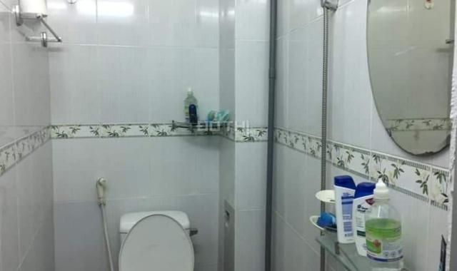 Cực hiếm, chỉ 2.5 tỷ có nhà 2 tầng sát hẻm ô tô tránh đường D2, 30m2, 2PN, 2WC. Cho thuê 6tr/tháng