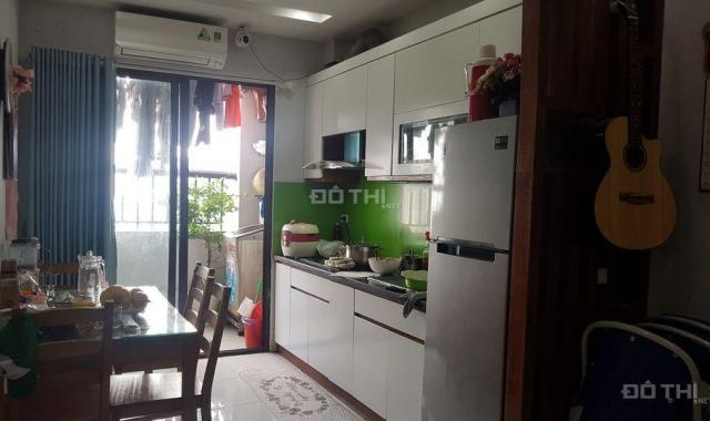 Bán nhanh căn hộ 2 phòng ngủ, DT 65m2 chung cư HH3B Linh Đàm view hồ cực đẹp