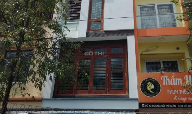 Cần bán gấp nhà 4 tầng tại đường Bùi Thị Xuân (phố đi bộ mua sắm chợ đêm) KĐT Petro Thăng Long
