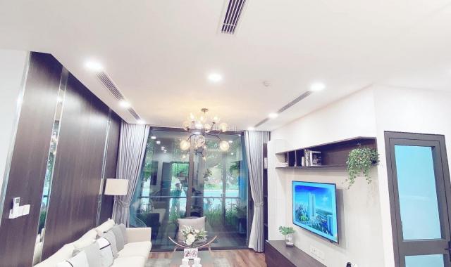 Bán căn 3PN, 104m2, view hồ điều hòa tầng trung đầy đủ nội thất giá 4,3 tỷ tại The Zei Mỹ Đình