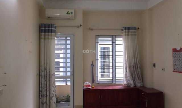 Bán nhà Thạch Bàn, 35m2, MT = hậu 3,5m, 5 tầng, 3PN