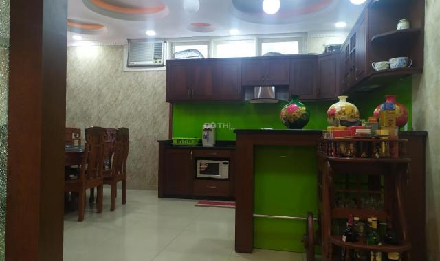 Cho thuê nhà riêng thiết kế kiểu biệt thự full đồ phố Gia Quất, Thượng Thanh. 20 tr/th, 0967406810