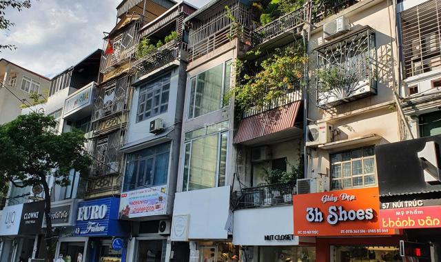 Bán nhà mặt phố tại Đường Núi Trúc, Phường Ngọc Khánh, Ba Đình, Hà Nội diện tích 45m2, giá 14.3 tỷ