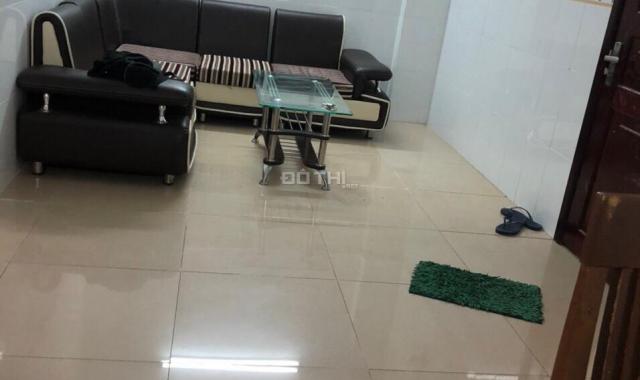 Chính chủ cho thuê căn hộ có nội thất 152/11 Nguyễn Thị Tần, P2, Q8 DT 60m2 có 2PN giá 7tr