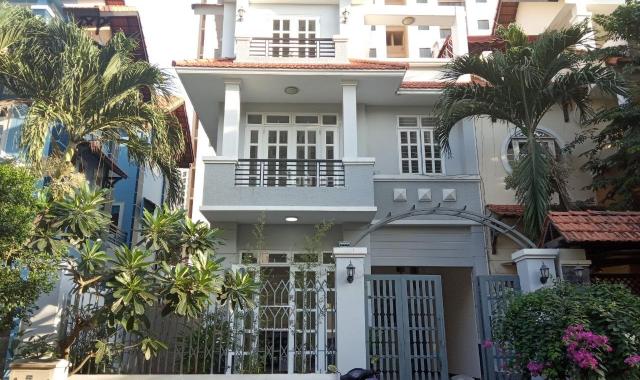 Cho thuê villa trệt, 2 lầu, 8x20m đầy đủ nội thất Trần Não, Bình An, Quận 2