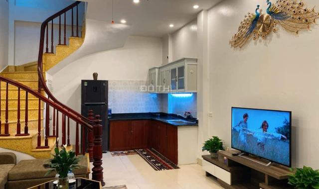 Bán gấp nhà riêng đường Nguyễn Thái Học, Hà Đông, 37m2, 3.1 tỷ