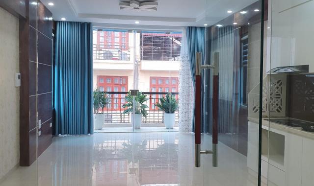 Bán nhà 7 tầng thang máy ngõ 193, Trung Kính, Yên Hòa, Cầu Giấy 50m2 ô tô vào 10,8 tỷ siêu đẹp