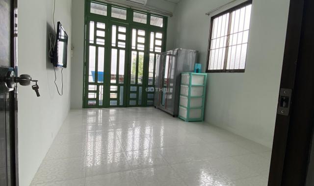 Cho thuê nhà nguyên căn có nội thất 1 trệt 1 lầu 72m2 2PN tại Nguyễn Sĩ Cố, P15, Q8, giá 7tr/th