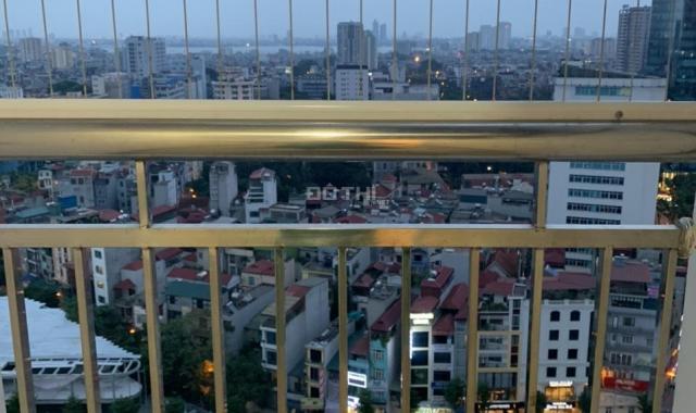 Bán căn hộ chung cư 60 Hoàng Quốc Việt - View Hồ Tây - 134m2 - full nội thất 600 triệu