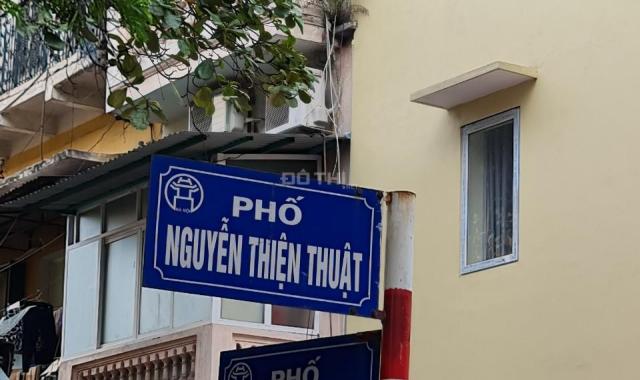 Nhà ngõ 8C Nguyễn Thiện Thuật, sau chợ Đồng Xuân, SD 30m2, gồm 2 tầng, giấy tờ viết tay, 800 triệu