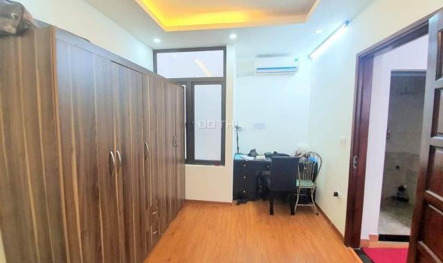 Siêu hiếm nhà phố Tôn Đức Thắng, Đống Đa, DT 45m2 4T MT 5m, ở ngay, KD, tặng nội thất xịn. 5.2 tỷ