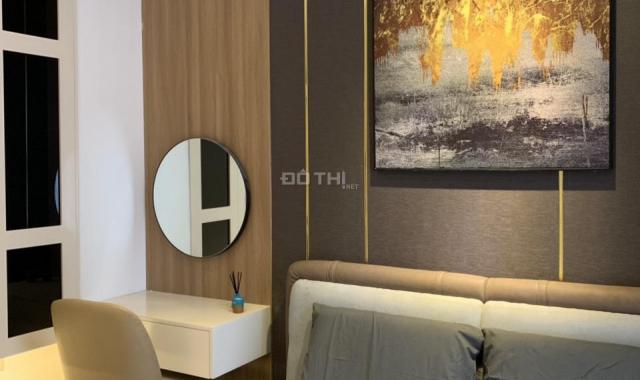 Chính chủ bán nhanh hộ 2pn Golden Mansion giá sốc, full đẹp 100% như hình