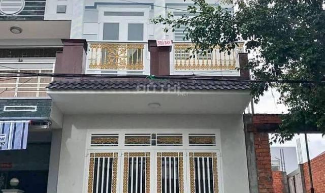 Bán nhà Hoàng Phan Thái 100m2 giá 1.6 tỷ, gần nhà văn hóa xã Bình Chánh