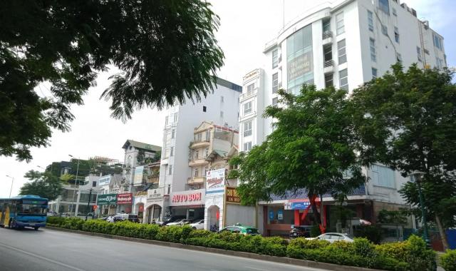 Nhà phố Nguyễn Văn Cừ, Long Biên 30m2 x 5T, giá 2.6 tỷ (0982292736)