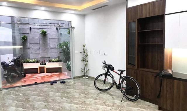 Bán nhà đẹp như biệt thự, gần ô tô tại đường Láng, quận Đống Đa 60m2 4T MT 6,5m. Giá 4.7 tỷ SĐCC