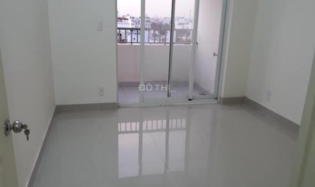 Chính chủ cho thuê căn hộ 1050 DT 60m2 2PN tại Phan Chu Trinh P12 Q. Bình Thạnh. Giá 8tr/th