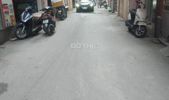 Bán nhà quận Thanh Xuân - phố Khương Trung. Ngõ ô tô quay đầu