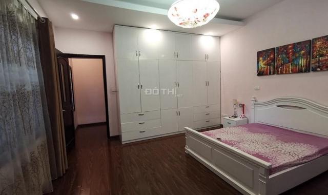 Bán nhà Phú Diễn, Bắc Từ Liêm lô góc, ngõ thông thảm nhựa, 40m2, MT 4m, giá 2.4 tỷ