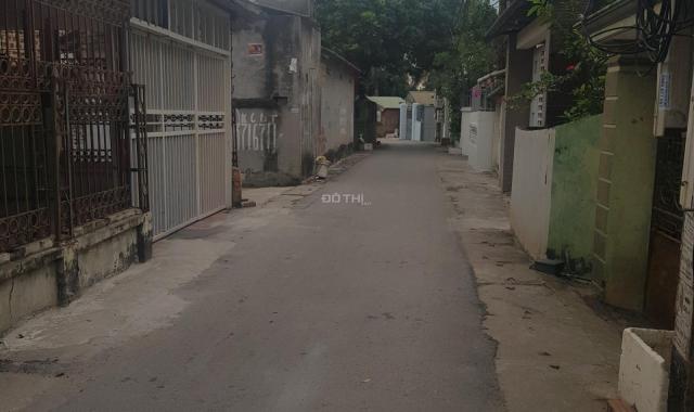 Cho thuê nhà ngõ 16 Nguyễn Tất Thành DT 90m2, giá 1x triệu/tháng LH 0888992777