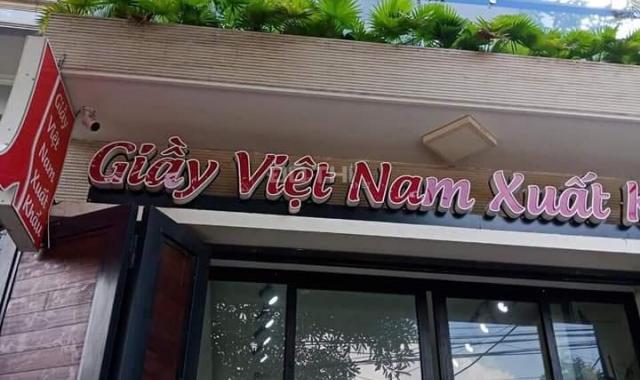 Bán gấp nhà mặt phố Nguyễn Văn Huyên, vỉa hè, kinh doanh đỉnh, 60m, giá 15.7 tỷ