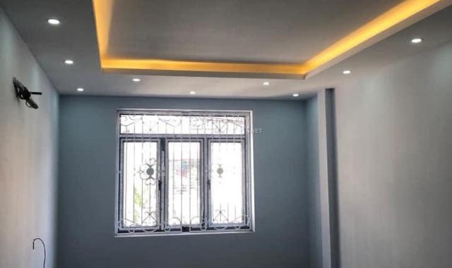 Cho thuê nhà riêng 5 tầng ngõ ô tô Thạch Bàn, Long Biên, 50m2, LH: 0984.373.362