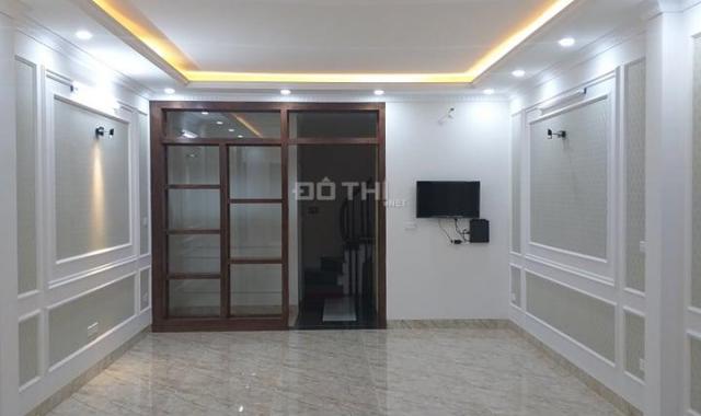 Bán nhà riêng tại Trần Quốc Hoàn, Phường Dịch Vọng Hậu, Cầu Giấy, Hà Nội, DT 70m2, giá 13,6tỷ