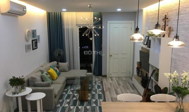 Cho thuê căn hộ mới 100% giá 8tr/tháng, 2PN, 2 WC, full nội thất, view sân bay, LH 0918.040.567