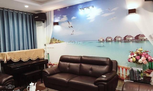 Hàng hiếm bán nhà mặt ngõ Nguyễn Thị Định 55 m2, giá 6,9 tỷ giá chỉ hơn 100 triệu/m2