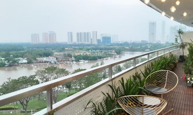 Cần bán căn hộ Grand View C, Phú Mỹ Hưng, lầu cao, view sông trực diện