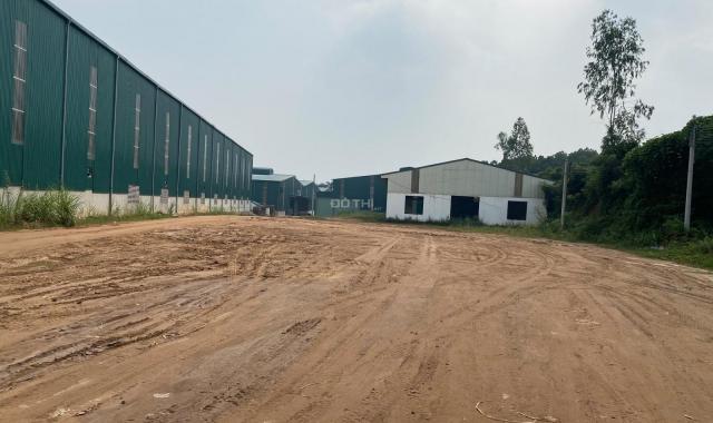 Cần bán 4000m2 đất xây dựng xưởng, nhà máy nằm trong khu công nghiệp Phú Cát Quốc Oai LH 0866990503