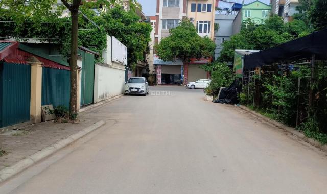 Cho thuê kho xưởng 2 tầng tại Việt Hưng, Long Biên đường rộng ô tô tránh nhau
