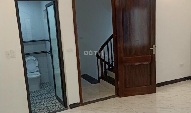 Nhà cuối đường Bà Triệu, Hà Đông ngay gần trường cấp 3 Lê Lợi, 33m2 x 4T 1 tum, 2.35 tỷ, 0963343833