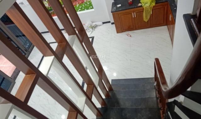 Nhà cuối đường Bà Triệu, Hà Đông ngay gần trường cấp 3 Lê Lợi, 33m2 x 4T 1 tum, 2.35 tỷ, 0963343833