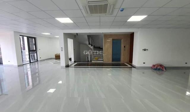 Bán gấp tòa nhà văn phòng Thụy Khuê, Tây Hồ, 9 tầng, 200m2, MT 11m, nhỉnh 60 tỷ