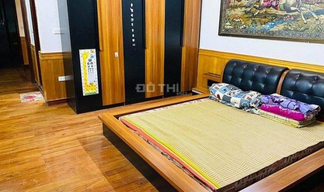Bán nhà Bồ Đề, Long Biên, 50m2, 5T, giá chỉ 3.15 tỷ