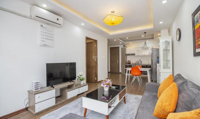 Căn hộ 1 ngủ 65 m2 cho thuê full nội thất, dịch vụ từ 10 triệu/tháng tại mặt phố Linh Lang, Đào Tấn