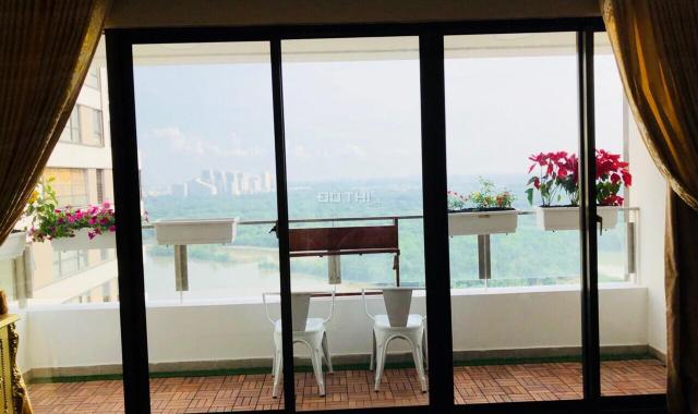 Bán căn hộ The Panorama, view sông, lầu cao, ban công ở phòng khách, giá: 6.8 tỷ