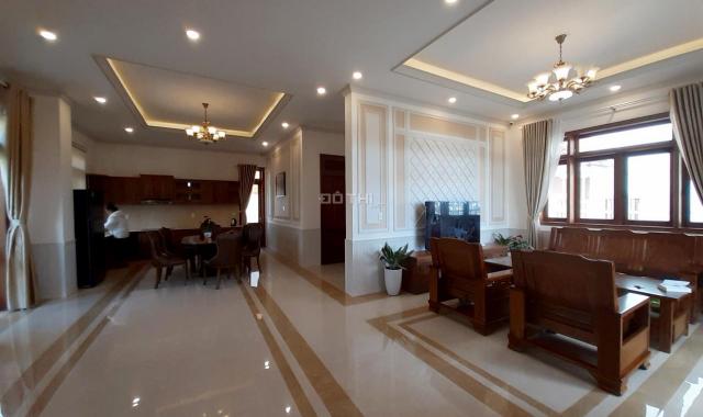 Bán biệt thự vip 218,97 m2 đã hoàn công, nội thất cao cấp đường Đống Đa, P. 3 Đà Lạt giá 15.5 tỷ