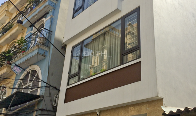 Bán nhà gần Aeon - Long biên, có gara ô tô, lô góc, sổ đỏ chính chủ, tặng full nội thất, 4.2 tỷ