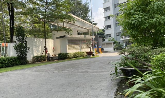 Chính chủ bán căn hộ Celadon City quận Tân Phú, 900tr tiền mặt có nhà ở ngay 69m2(2PN - 2WC)