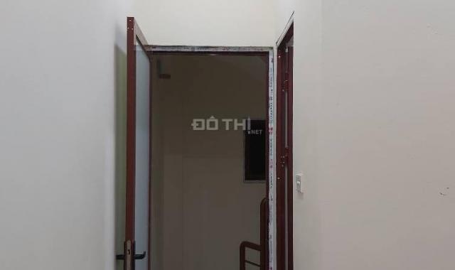 Bán nhà phố Trương Định, DT 22m2, nhà đẹp, ngõ thẳng, giá 1,33 tỷ. Liên hệ 0966456918